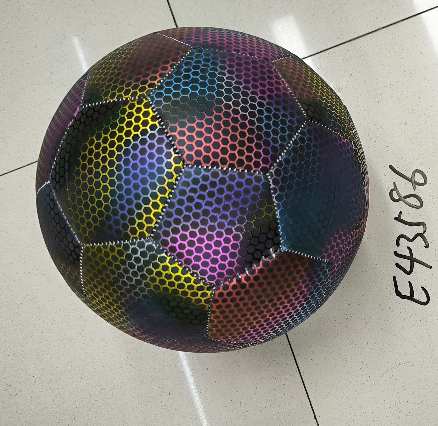 М'яч футбольний арт. FB25686 (60шт) №5, PU 380 гр, 1 колір світловідбивний