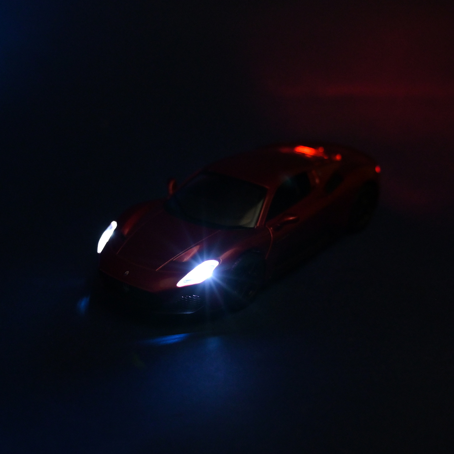 Машина металл 68734 (48шт/2) "АВТОПРОМ",1:33 "Maserati MC20",батар, свет,звук,откр.двери,в коробке 18*9*8 см