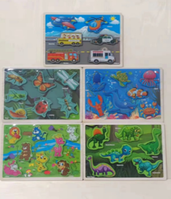 Дерев'яна іграшка арт. WD13107 (70шт) вкладиші 5 видів 30*22,5 см у плівці