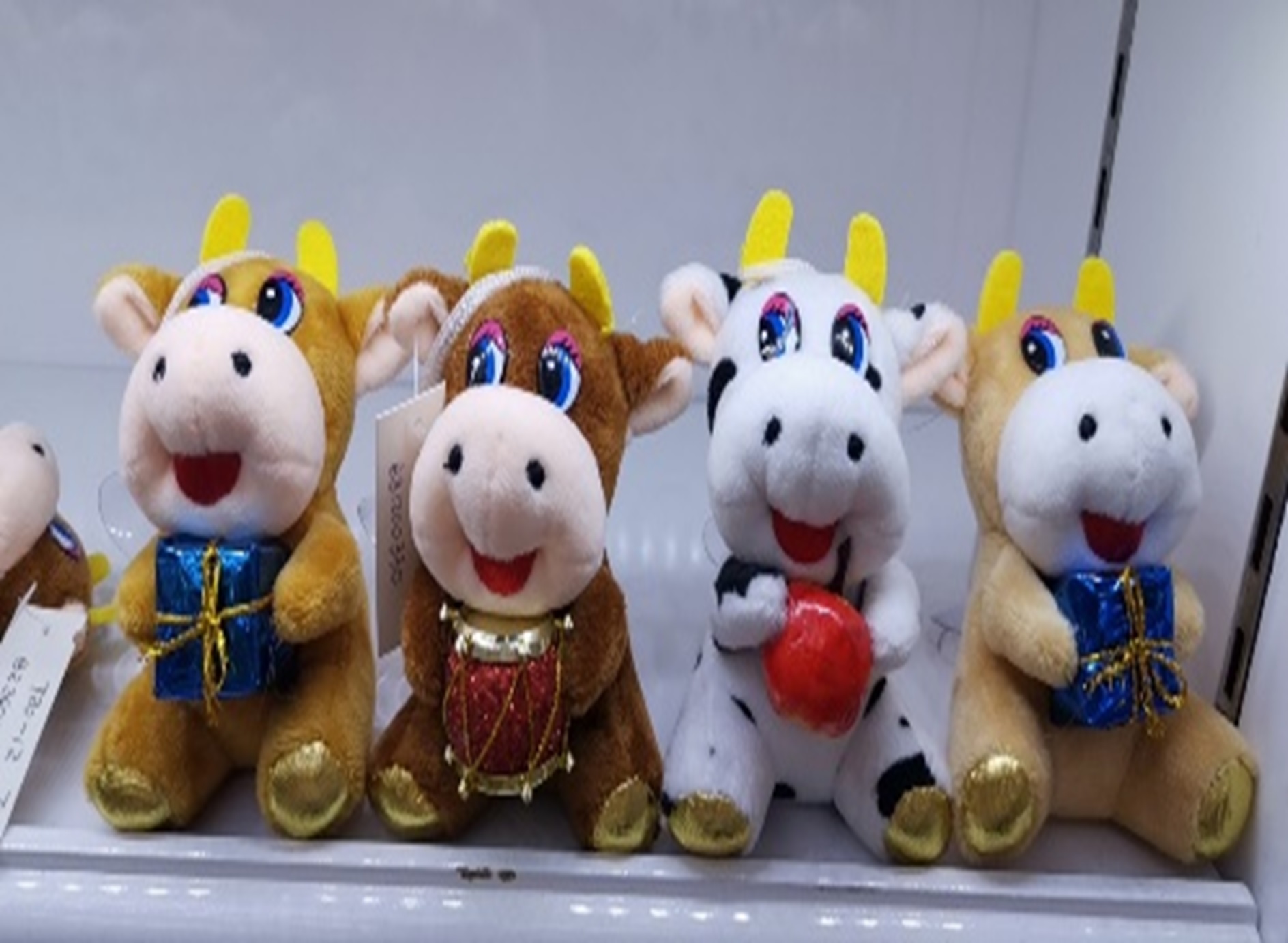 М'яка іграшка B1253 (200шт) символ року бик, 10 см, мікс