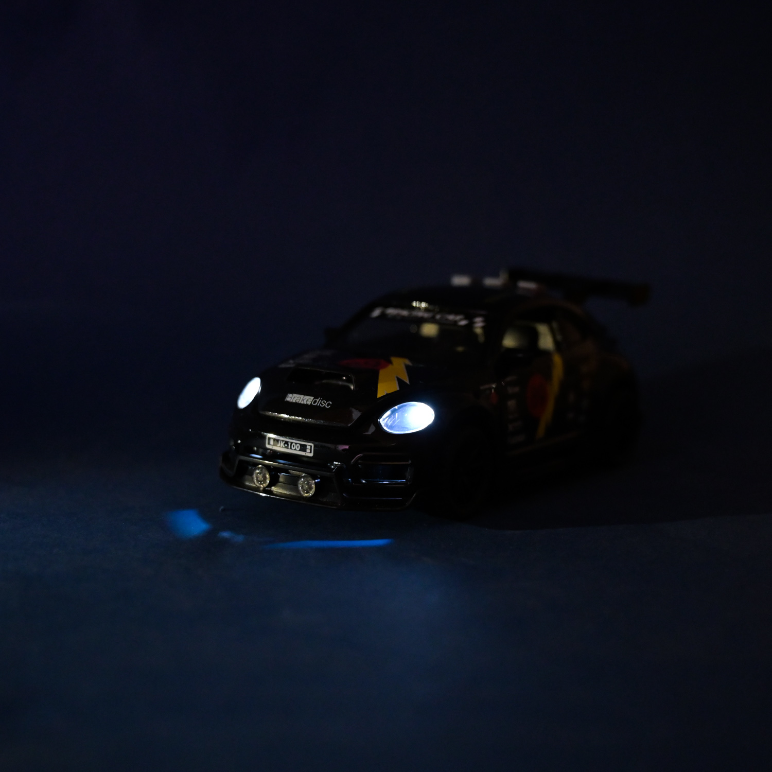 Машина батар. "АВТОПРОМ" арт. AP9916 (60шт) 3 кольори,світло, звук, пар, у коробці 18*10*9,8см