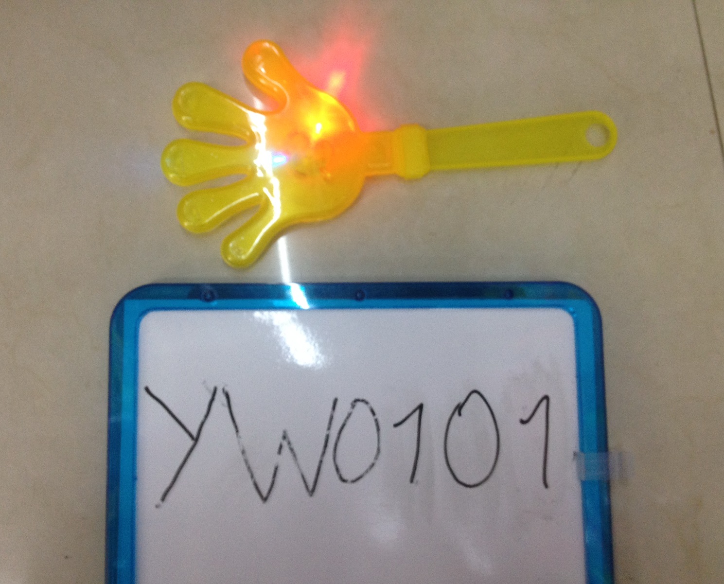 Волшебная палочка YW0101 (40уп по 10шт) 2 цвета, свет, 34 см