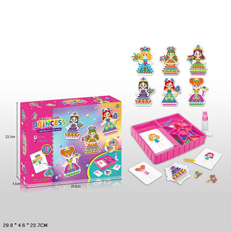 Аквамозаїка арт. 8224 (36шт) тема - принцеси, в наборі інструкція, пляшечка для води, підставка, короб. 29,8*4,6*23,7см