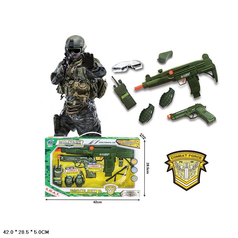 Військовий набір арт. CH830A-3 (60шт/2) зброя+асесуари, короб. 42*28,5*5