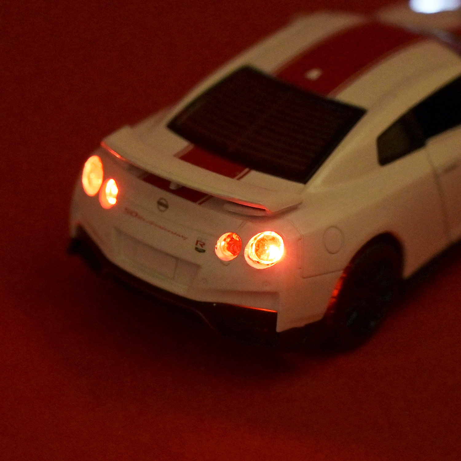 Машина мет. АВТОПРОМ арт. 68469 (48шт/2) 1:32 Nissan GT-R (R35),батар, світло,звук,відкр..двері, короб. 18*9*9см