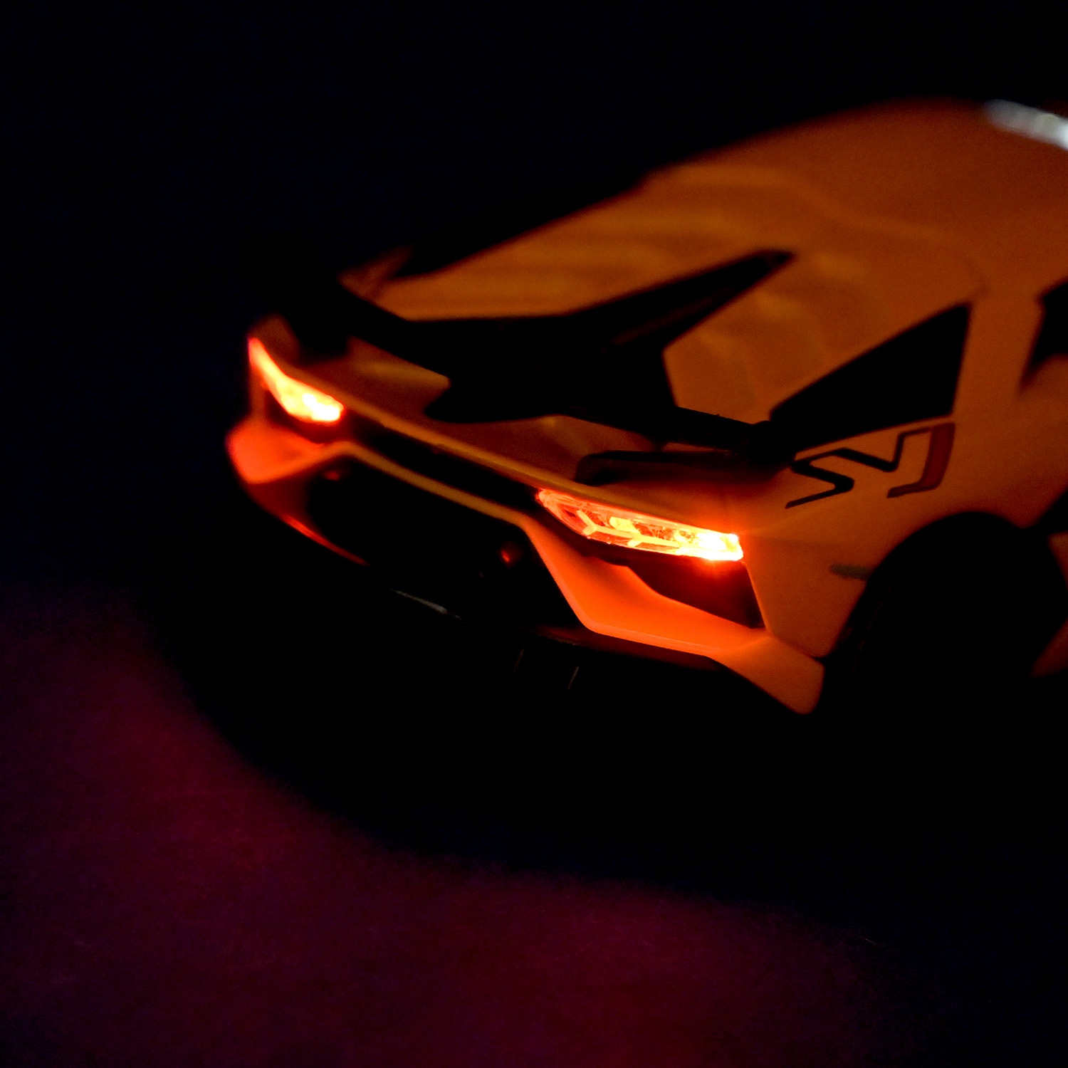 Машина мет. АВТОПРОМ арт. 68473 (48шт/2),1:32 Lamborghini Aventador SVJ,батар, світ.,звук,відкр..двері, короб. 18*9*9см