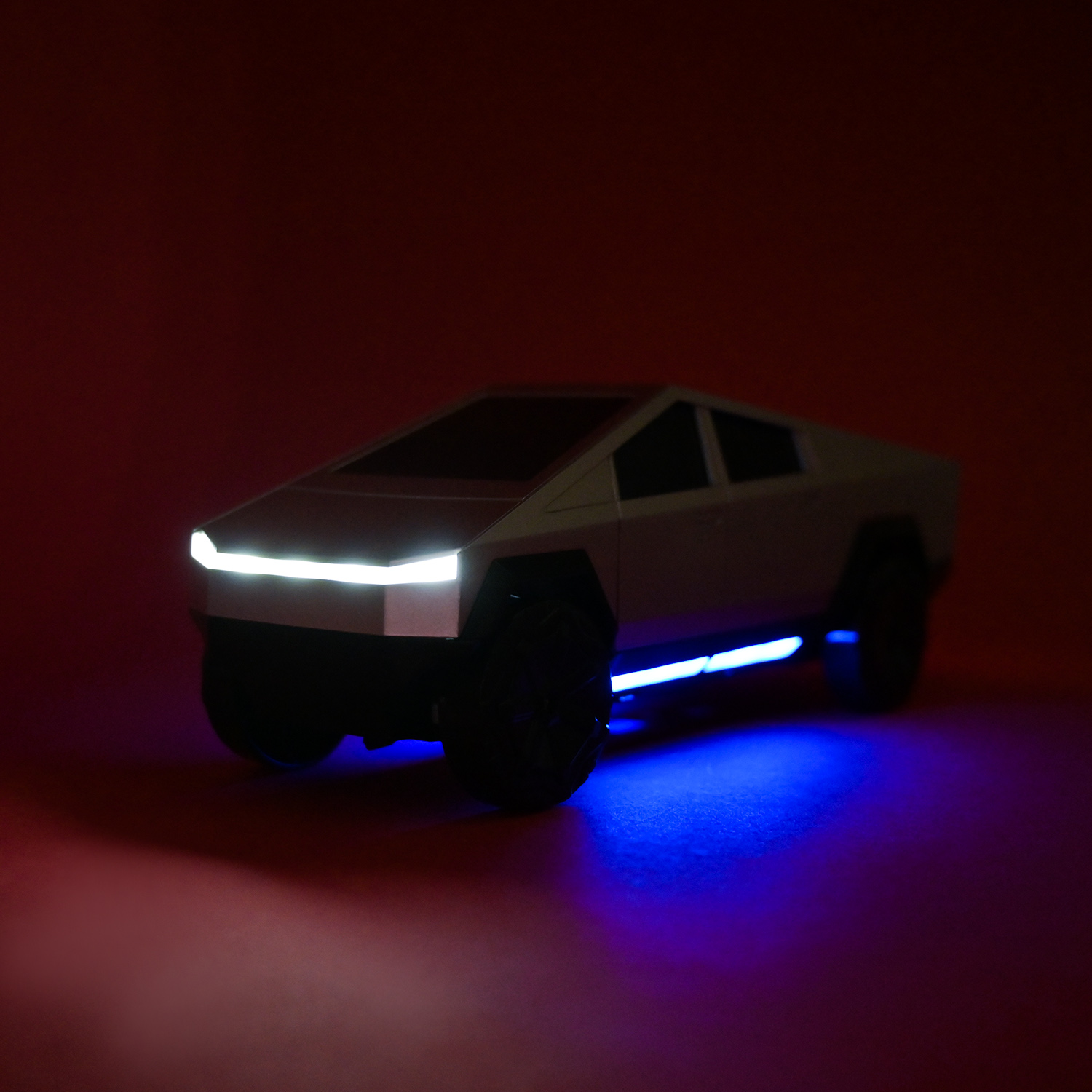 Машина р/к арт. 9076 (24шт/2) акум,світло,зарядна станція у короб.30*17*15см