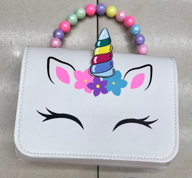 Сумочка дитяча арт. C2223 (300шт) 3 кольори 5*6*12 см