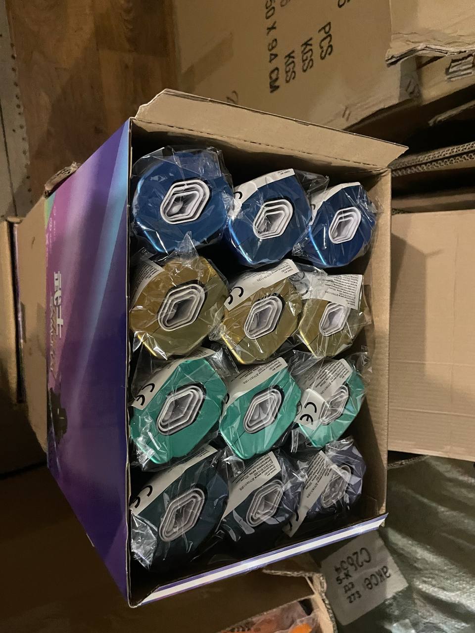 Меч арт. H1001 (72шт/2)  батар. світло,звук,  12шт у дисплей боксі 26,8*19,3*40см короб.